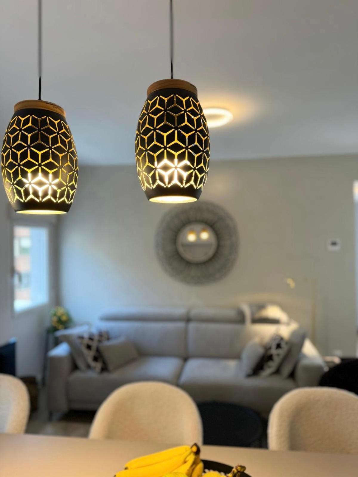 Modern And Comfy Near Bernabeu Sleeps 6 People Apartment Madrid